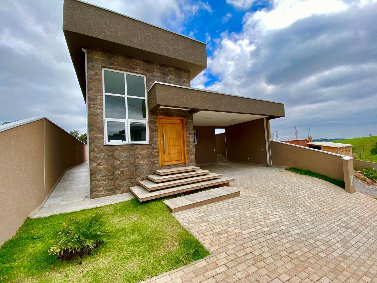 #550 - Casa em condomínio para Venda em Atibaia - SP