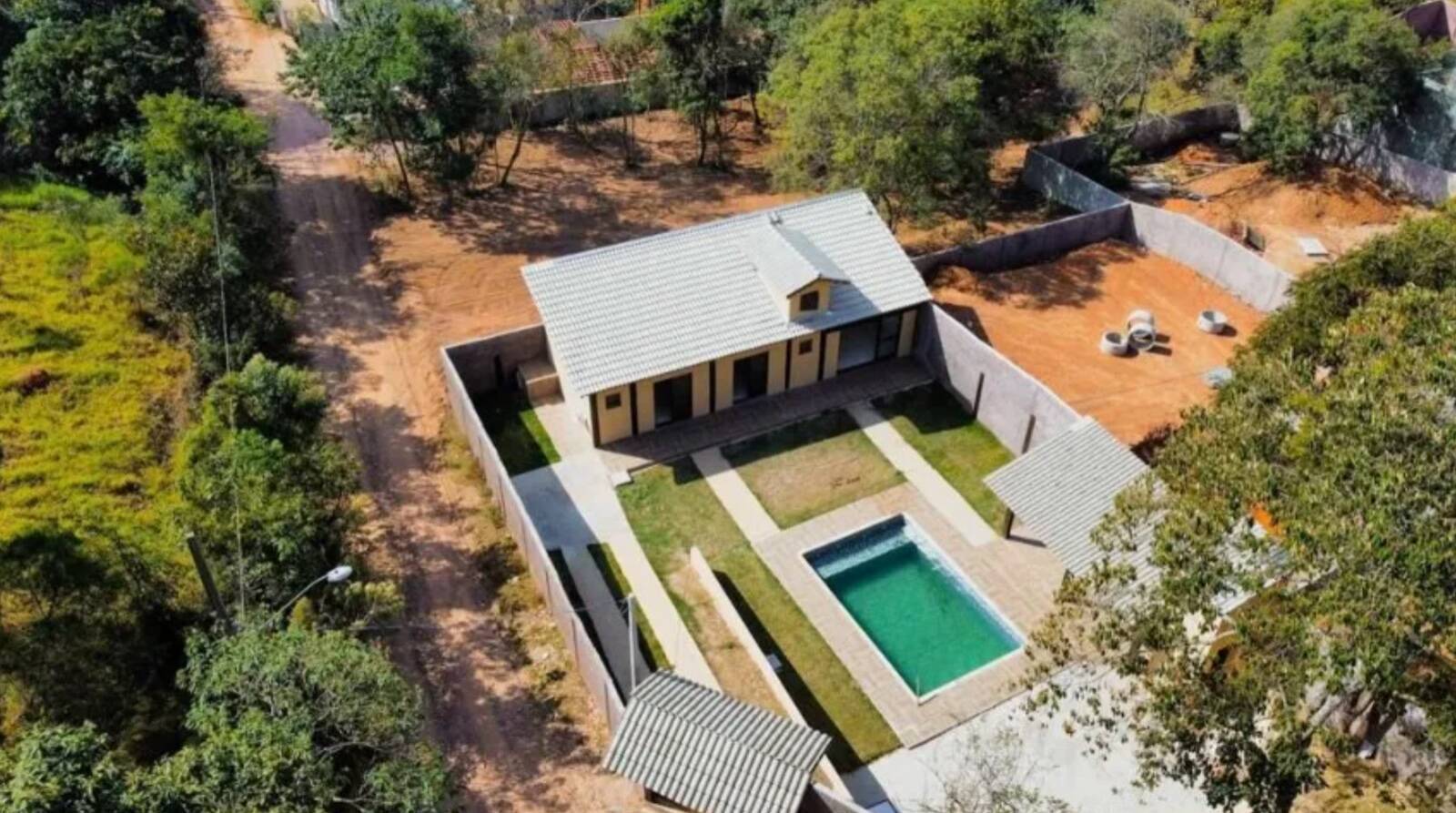 #694 - Chácara para Venda em Atibaia - SP