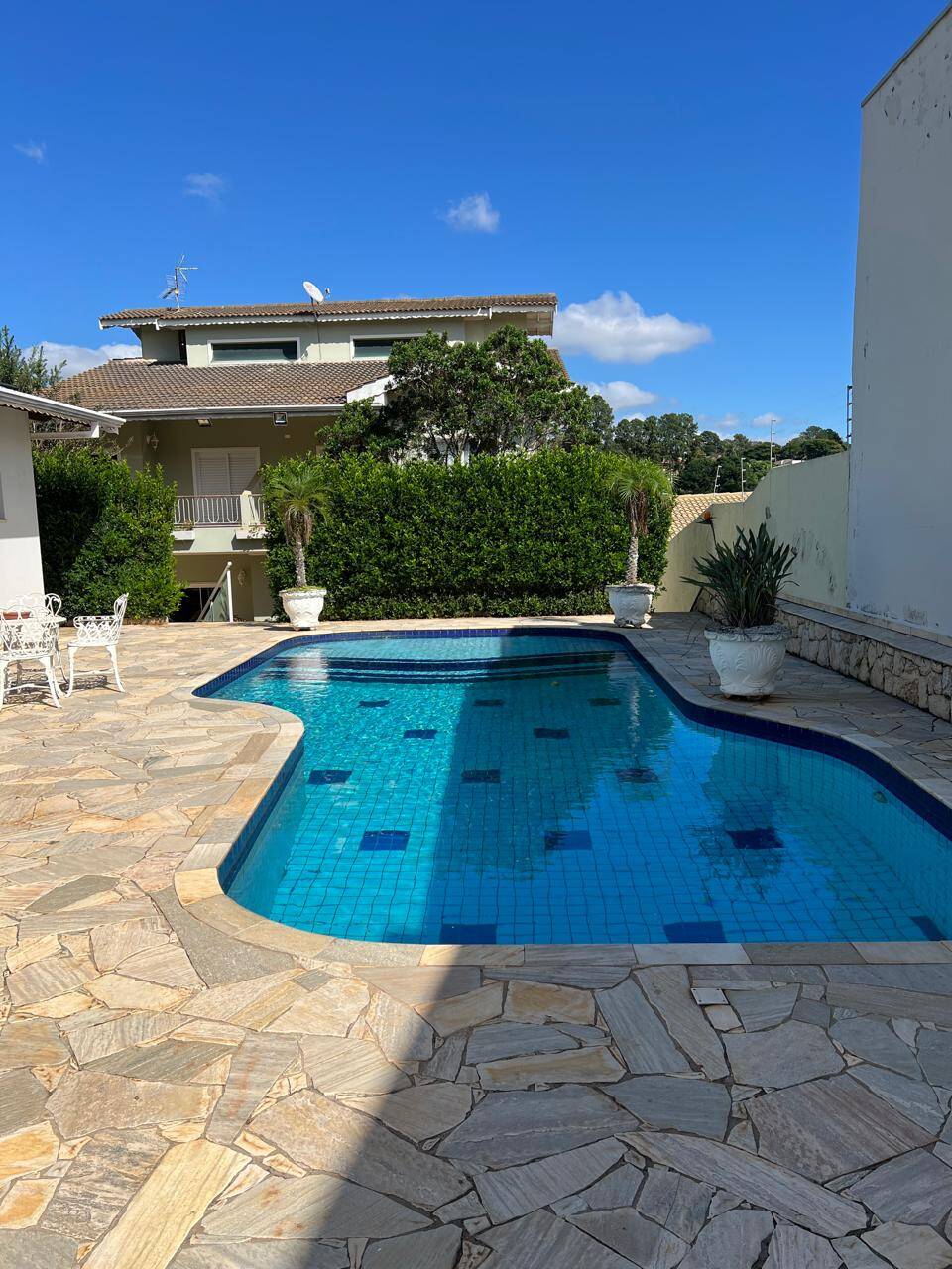 #827 - Casa para Venda em Atibaia - SP