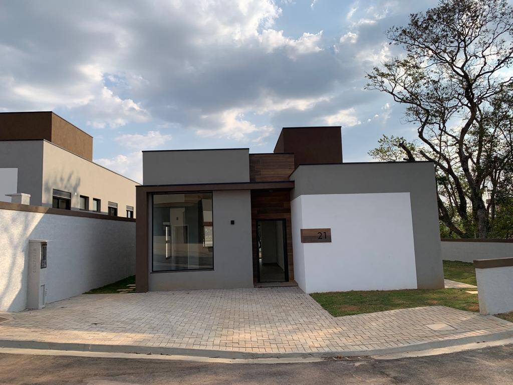 #905 - Casa em condomínio para Venda em Atibaia - SP