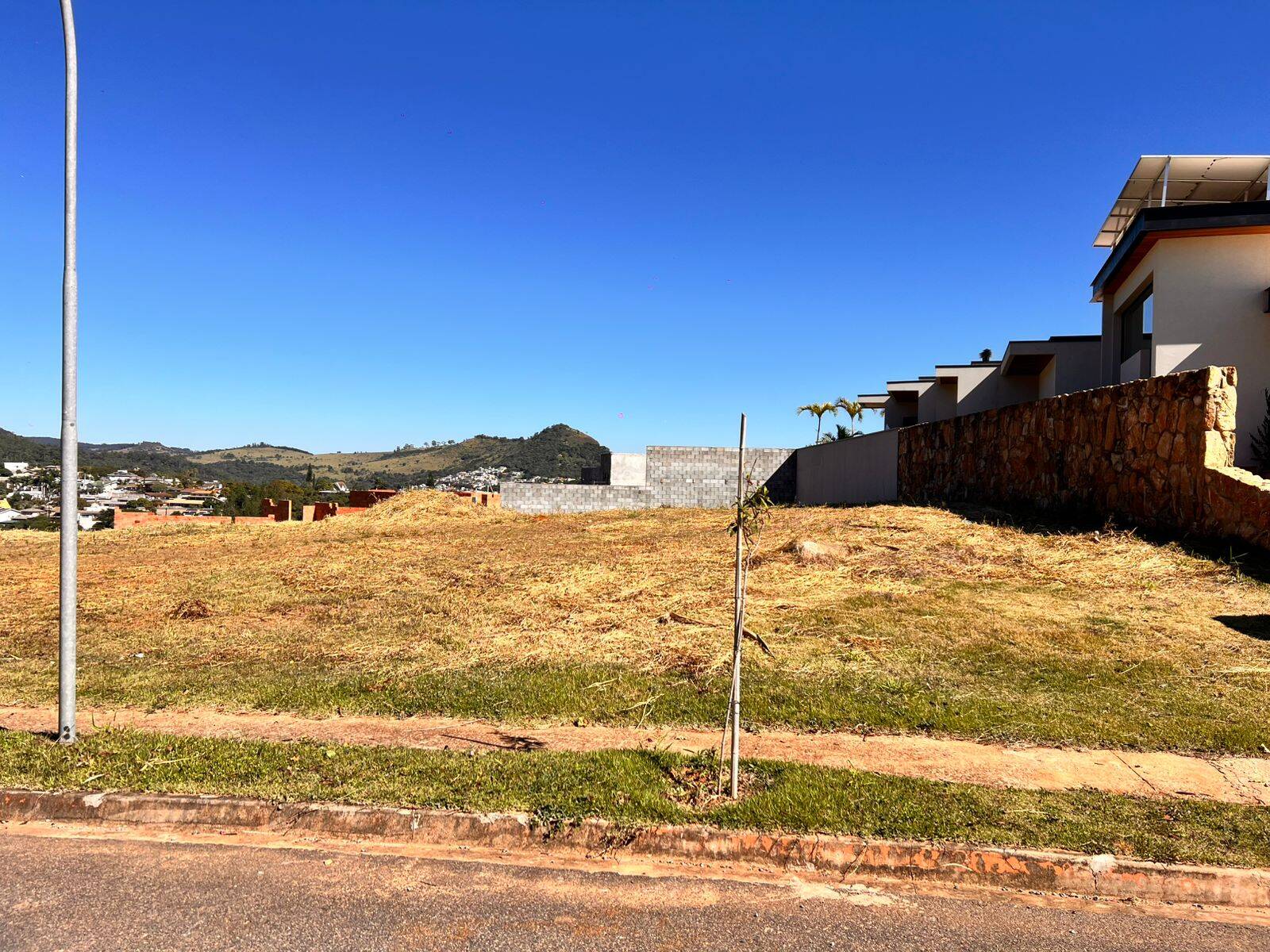 #953 - Terreno em condomínio para Venda em Atibaia - SP