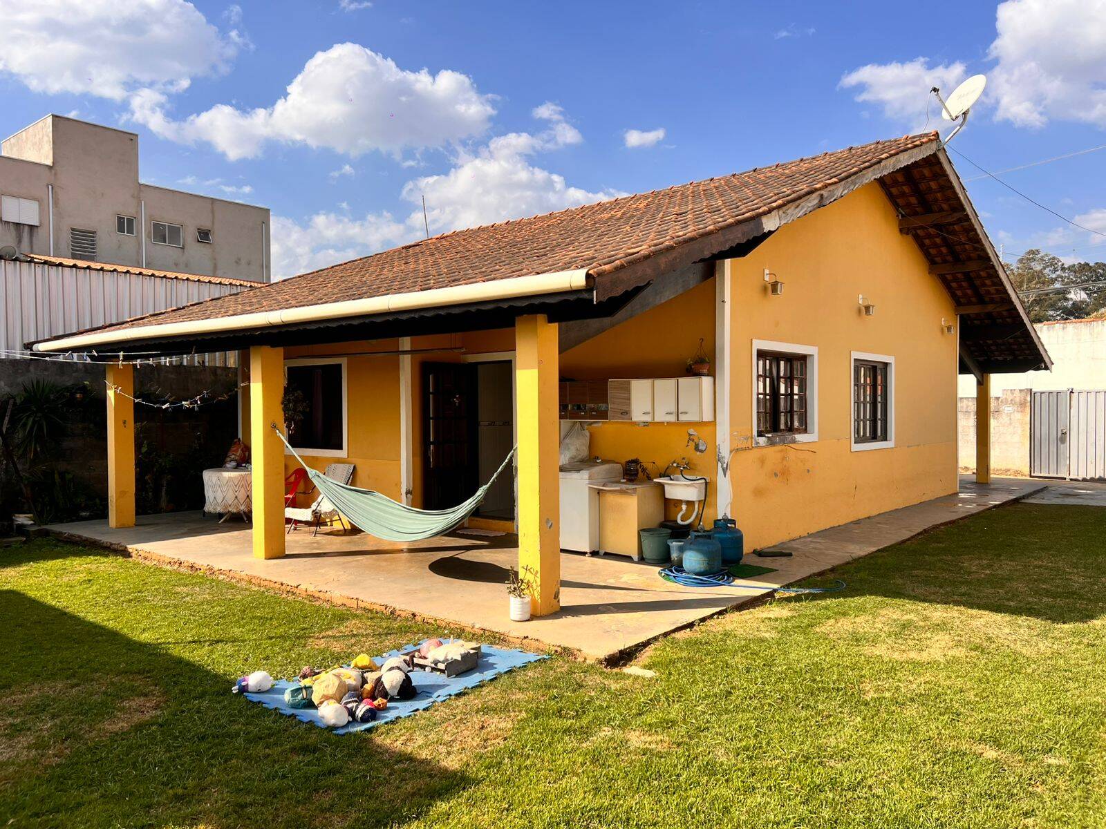 #928 - Casa para Venda em Atibaia - SP