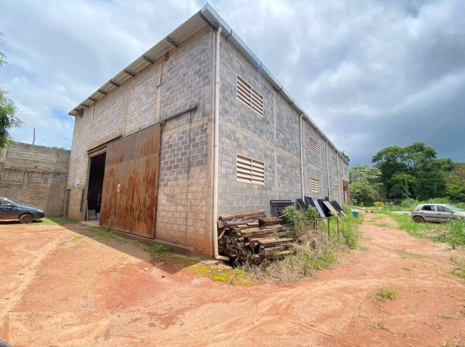 #1002 - Galpão para Venda em Atibaia - SP