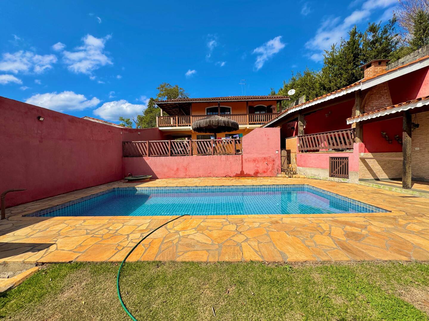 #1013 - Casa de campo para Venda em Atibaia - SP