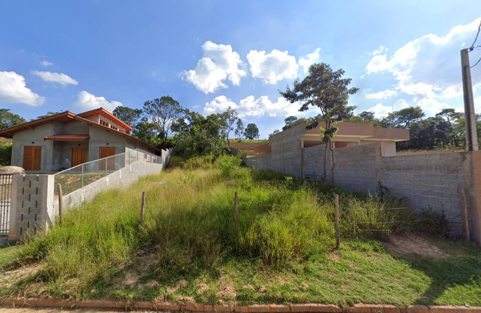 #1026 - Terreno para Venda em Atibaia - SP