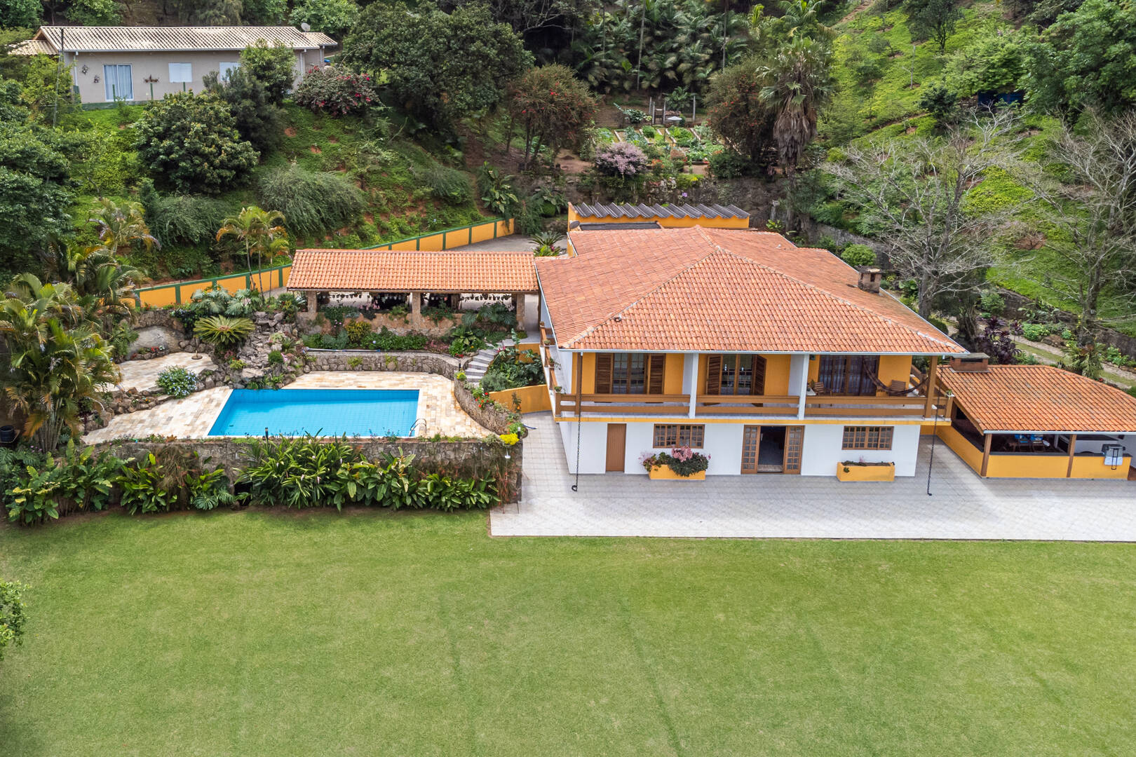 #1054 - Chácara para Venda em Atibaia - SP