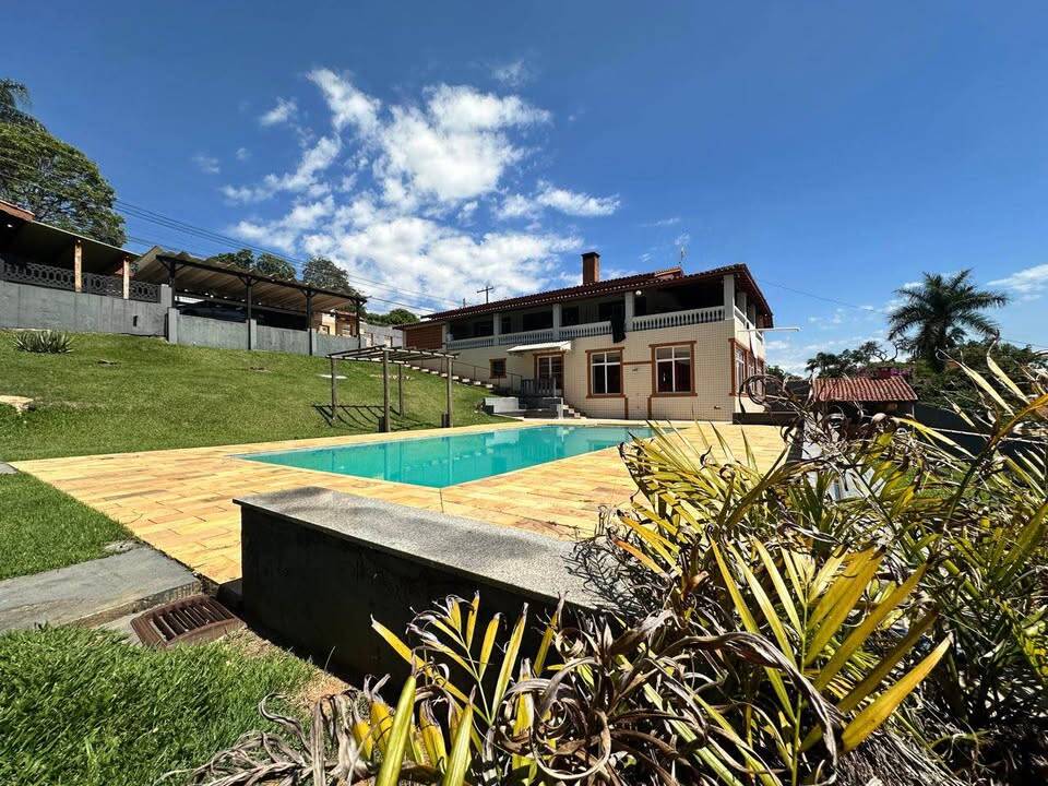 #1137 - Casa para Venda em Atibaia - SP