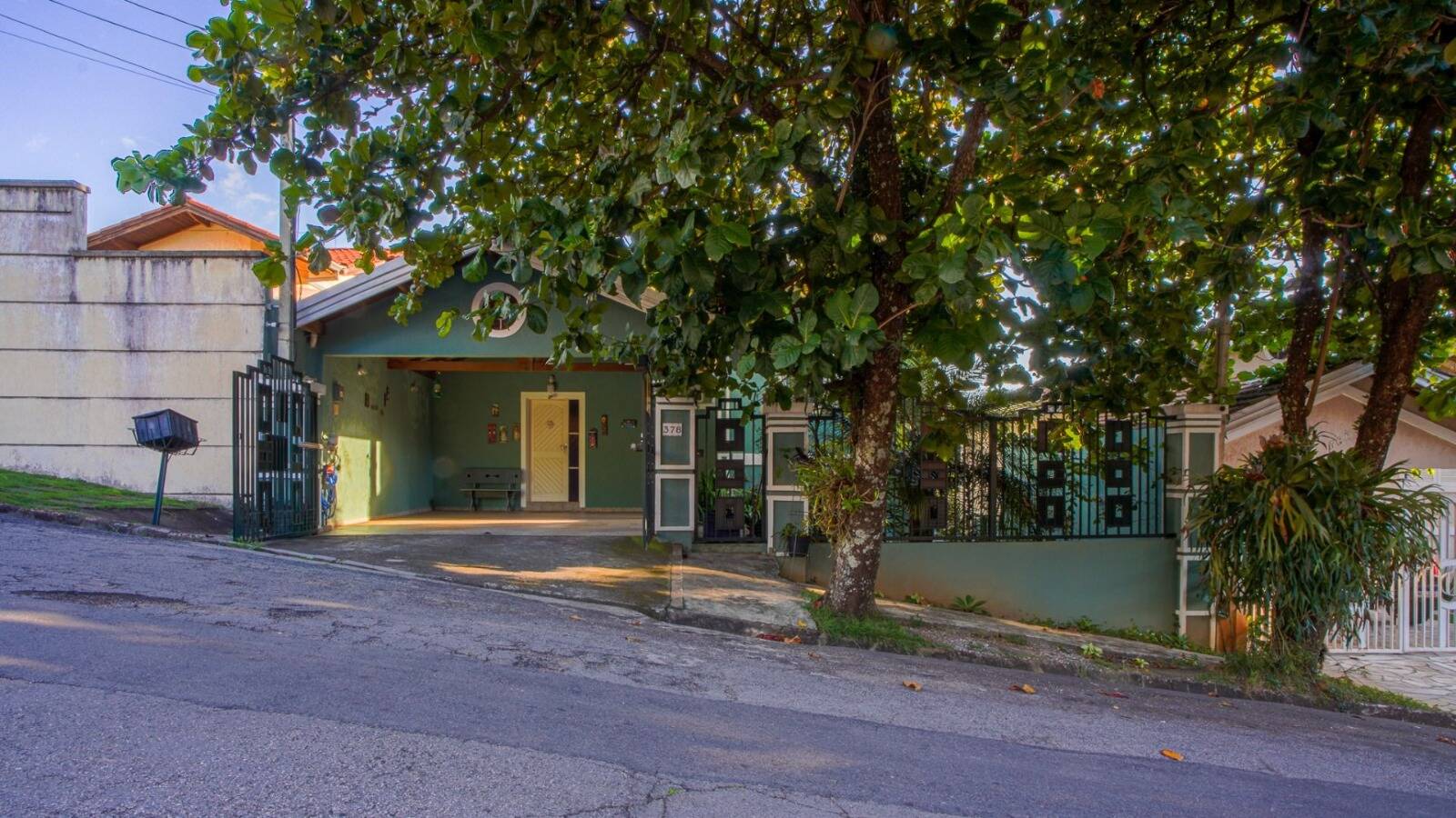 #1242 - Casa para Venda em Atibaia - SP