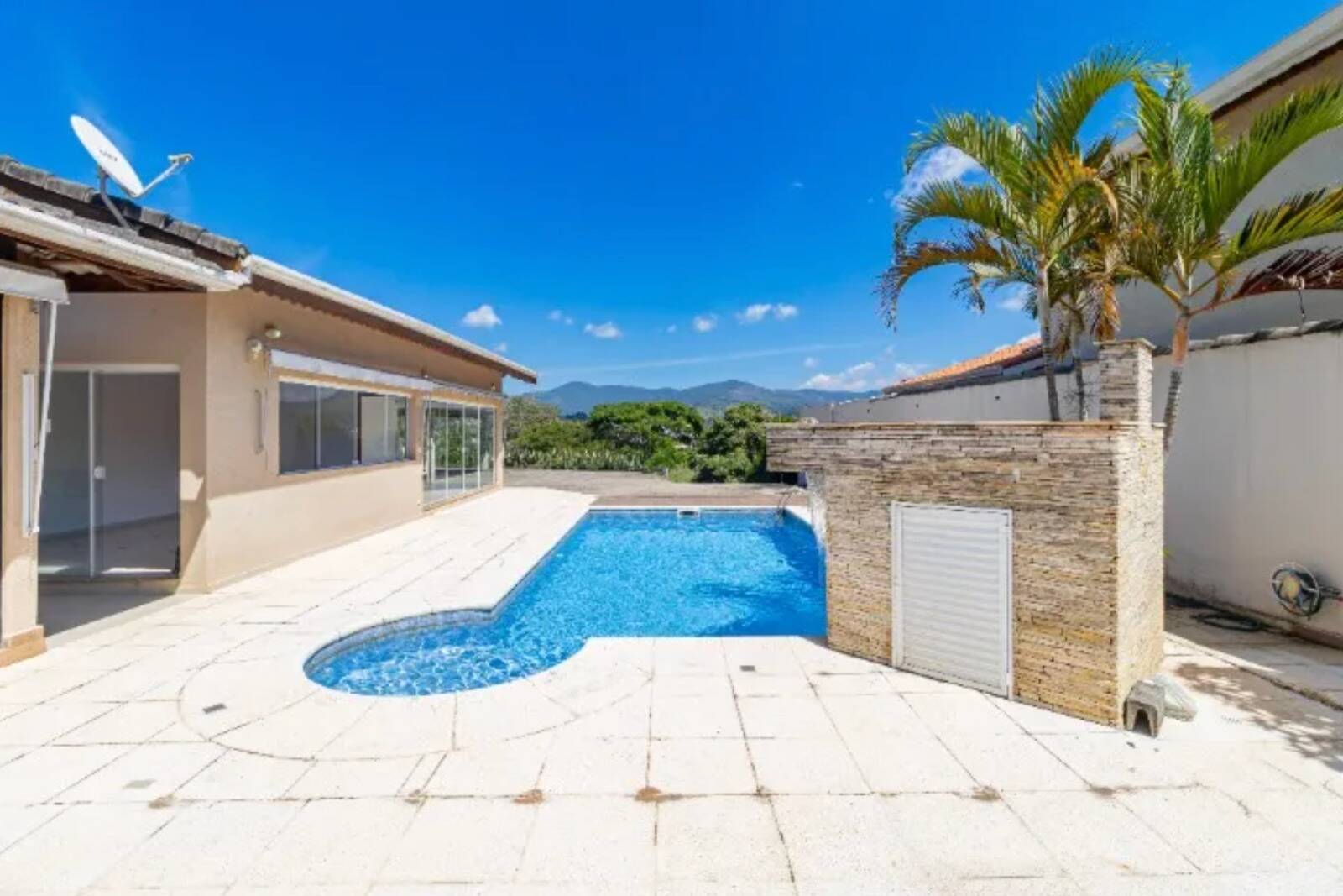 #1279 - Casa em condomínio para Venda em Bom Jesus dos Perdões - SP