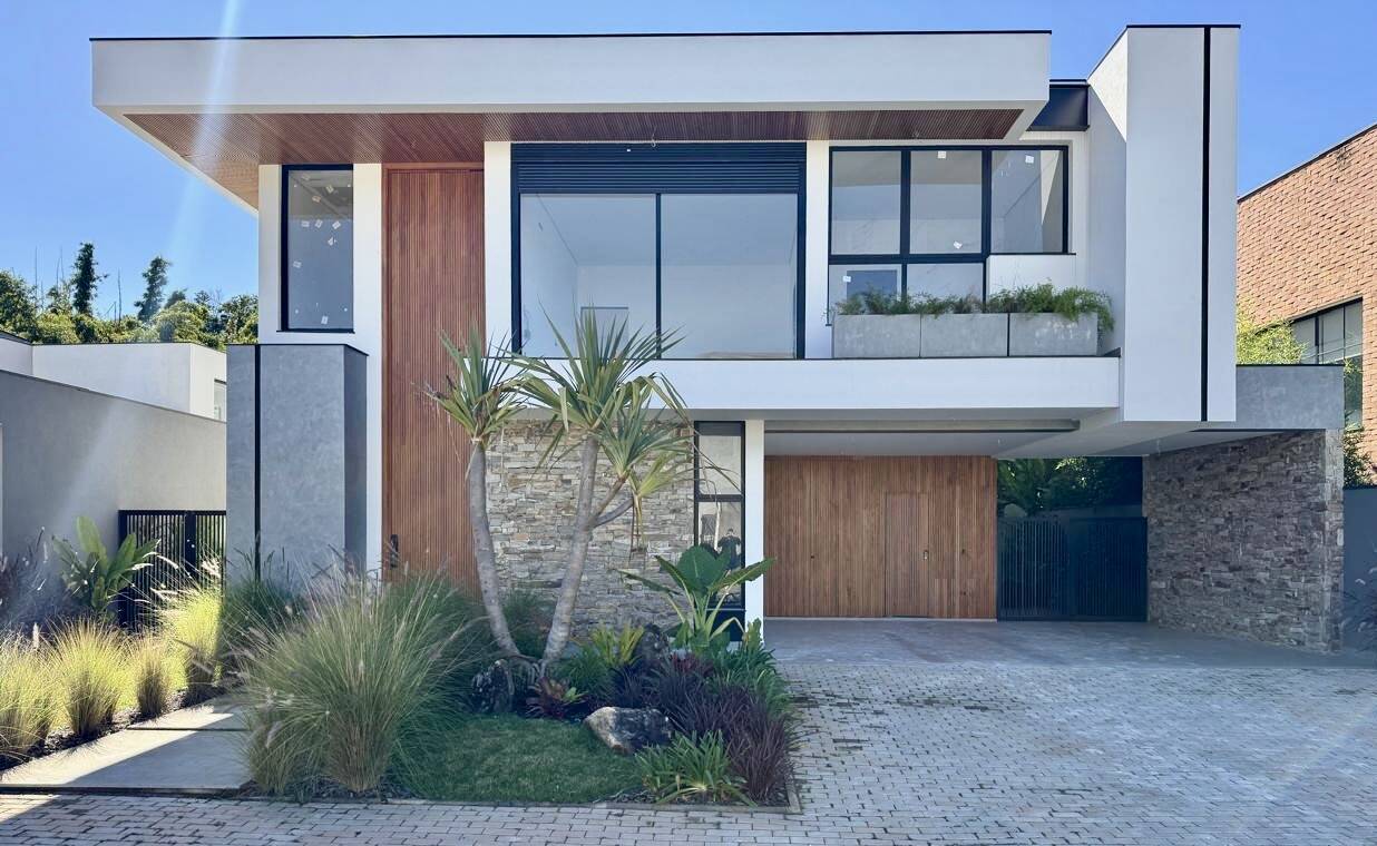#1326 - Casa para Venda em Atibaia - SP