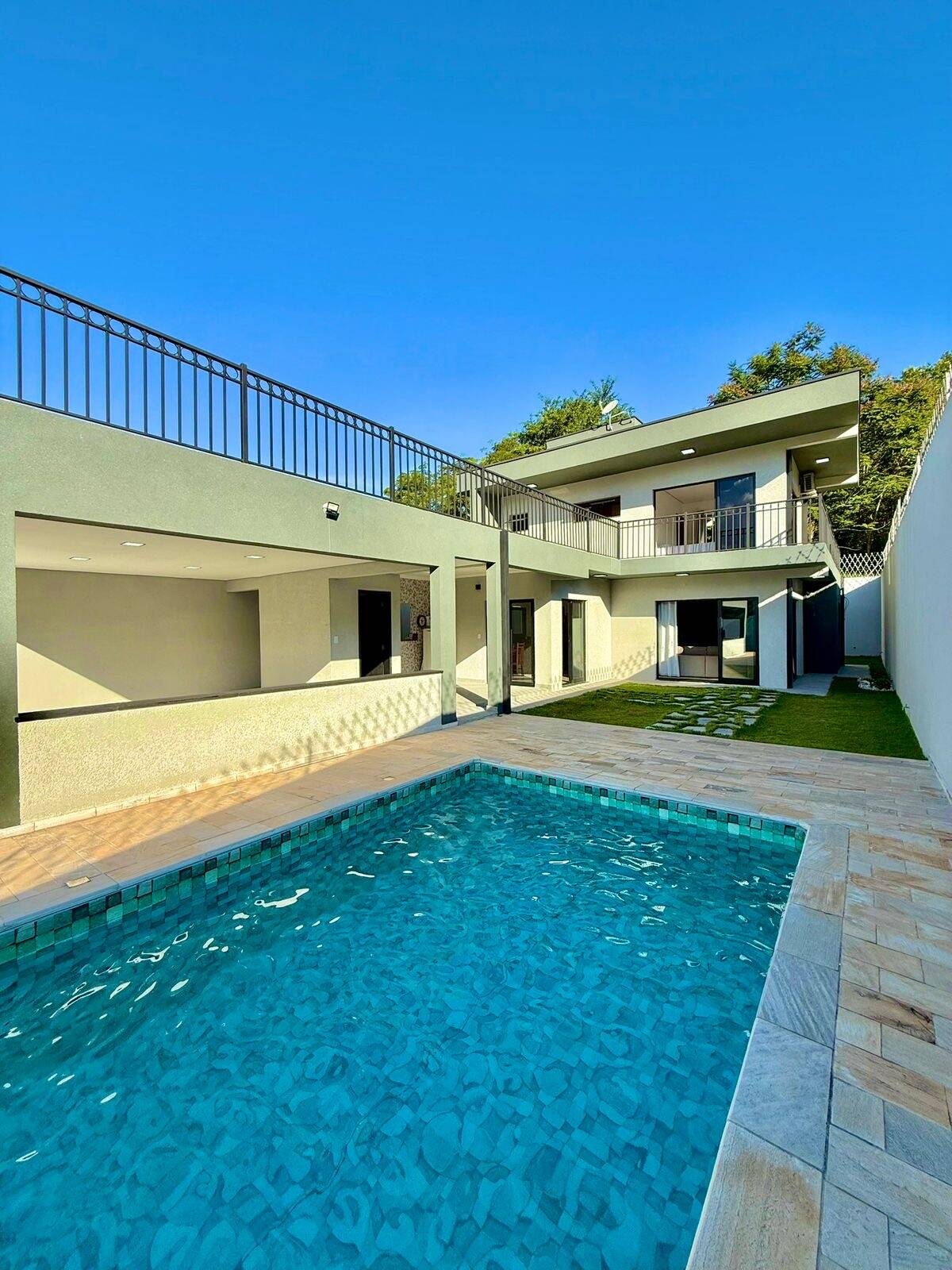 #1337 - Casa para Venda em Atibaia - SP