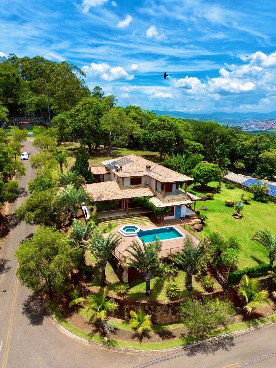 #1357 - Casa para Venda em Atibaia - SP
