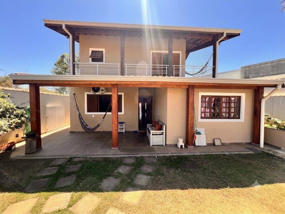 #1062 - Casa para Venda em Atibaia - SP