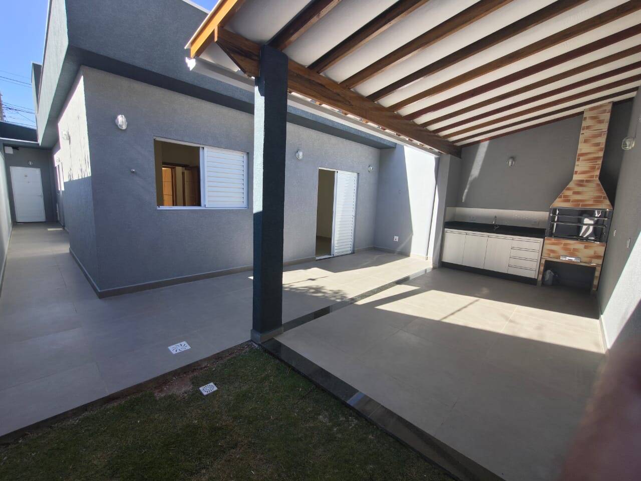 #1376 - Casa para Venda em Atibaia - SP