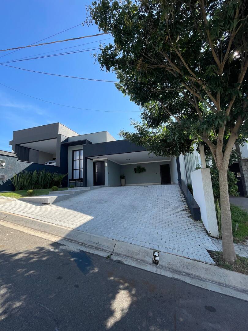 #1396 - Casa para Venda em Bragança Paulista - SP