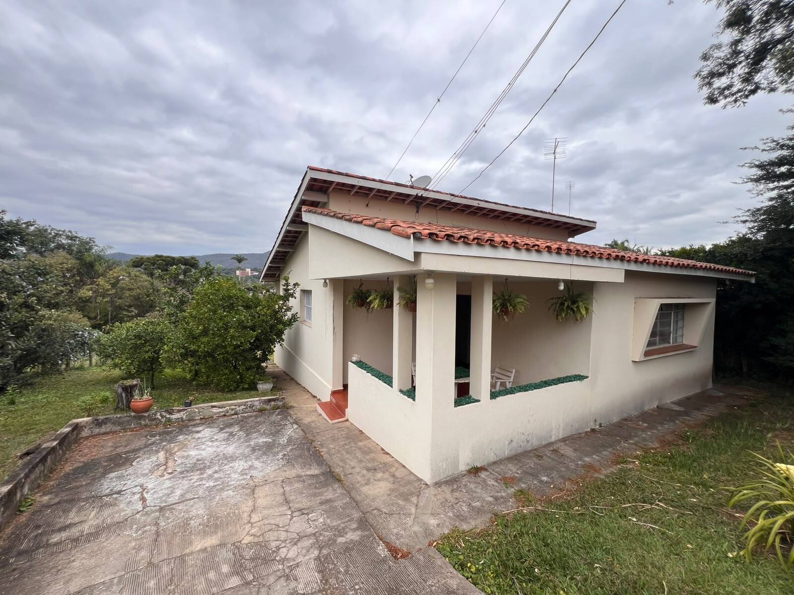 #1400 - Casa para Venda em Atibaia - SP