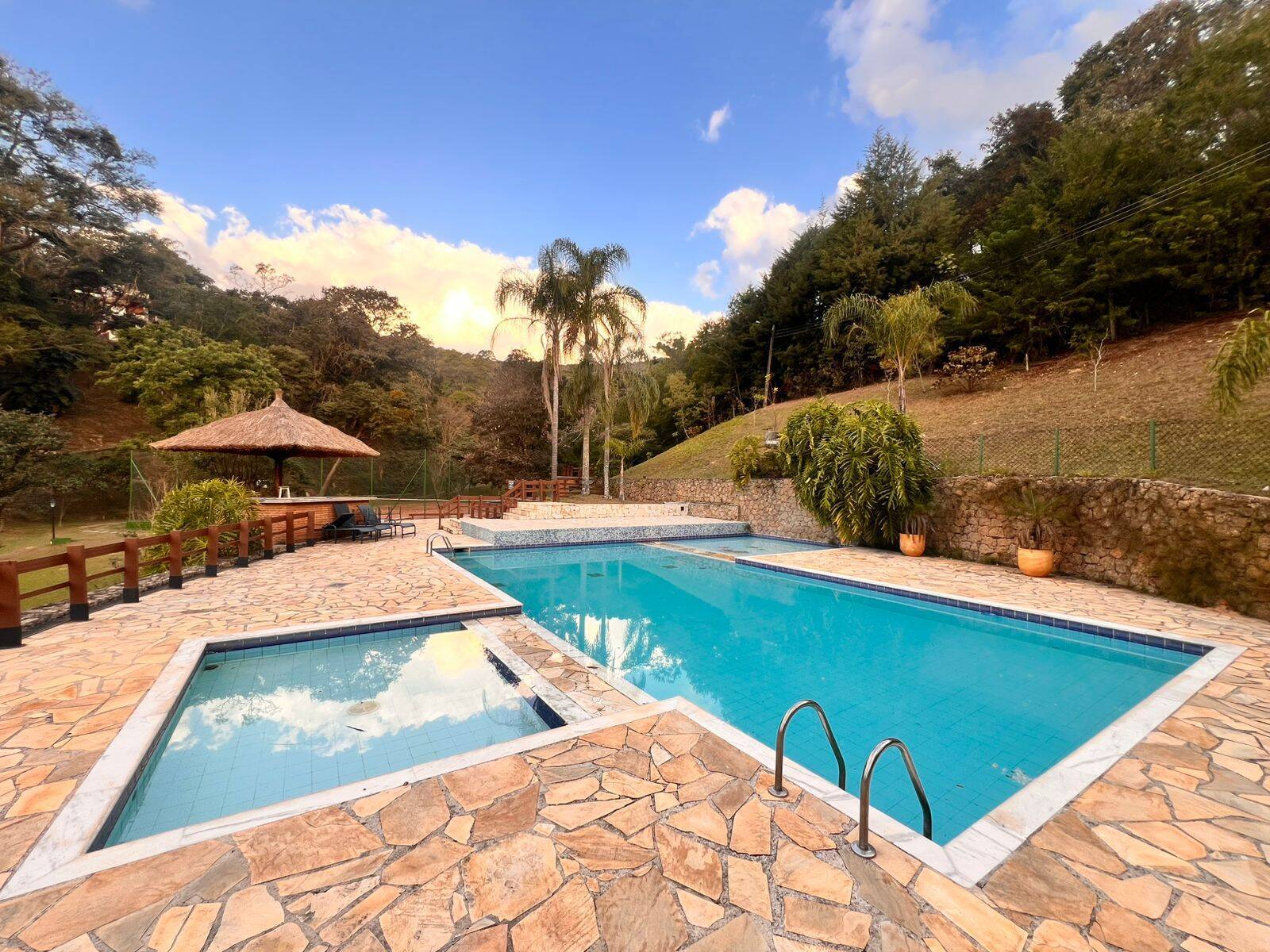 #994 - Casa em condomínio para Venda em Atibaia - SP