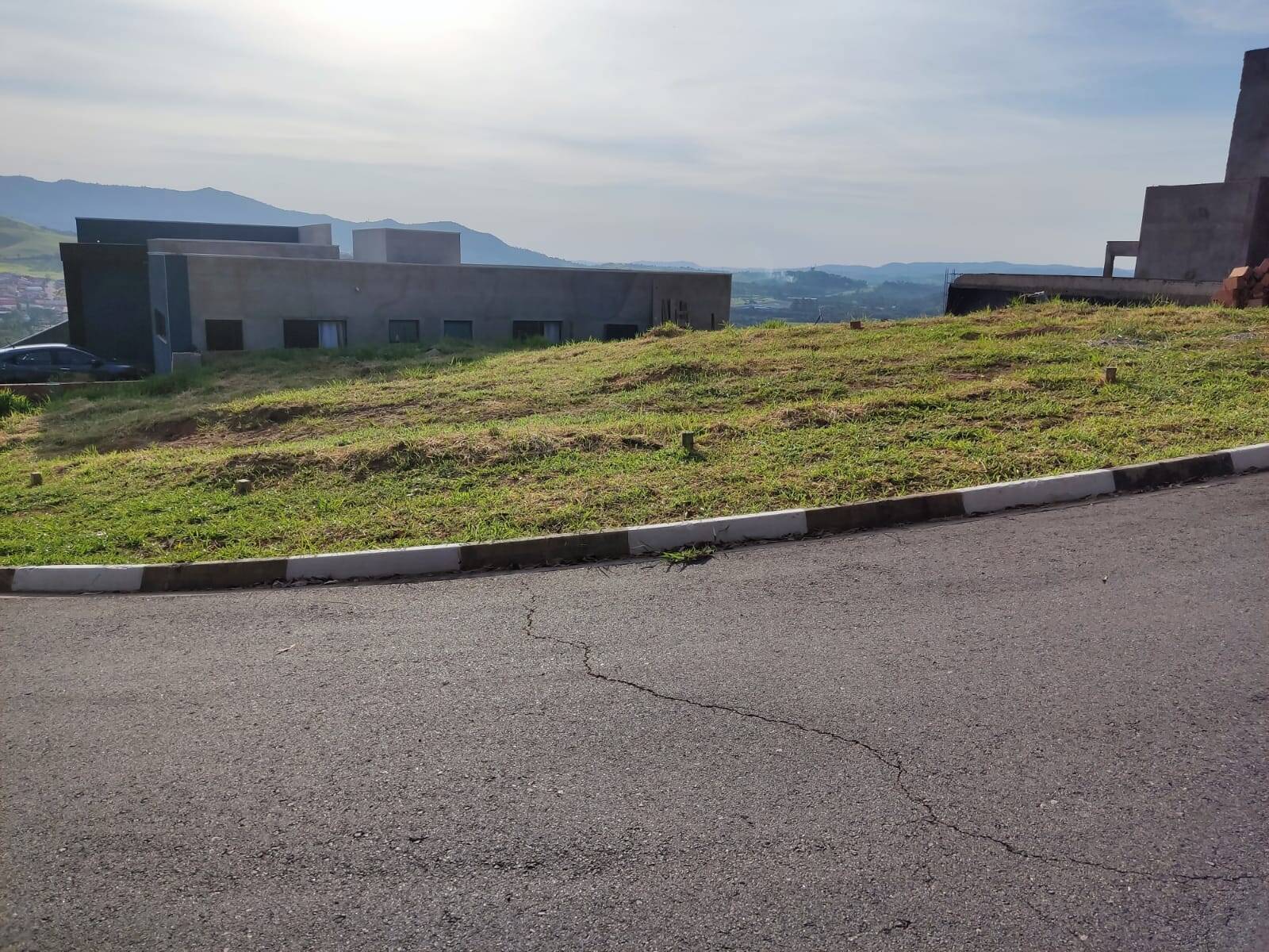 #1098 - Terreno em condomínio para Venda em Bom Jesus dos Perdões - SP