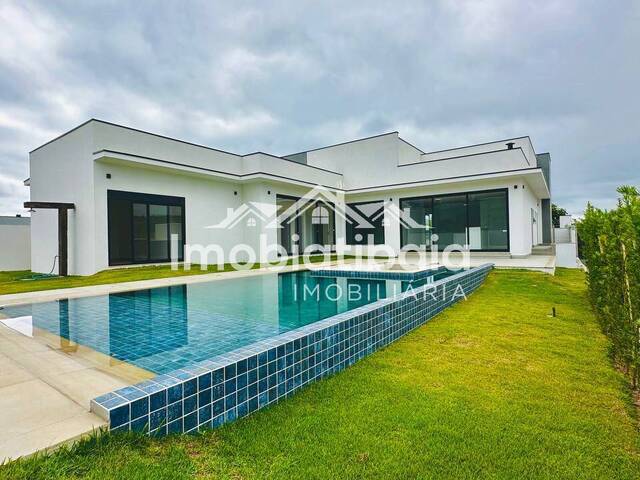 #586 - Casa em condomínio para Venda em Atibaia - SP - 1
