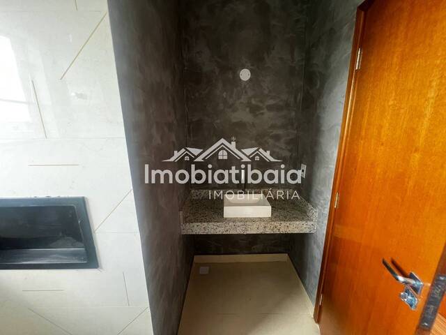 Casa para Venda em Atibaia - 4