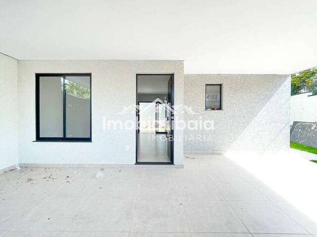 #710 - Casa para Venda em Atibaia - SP - 2