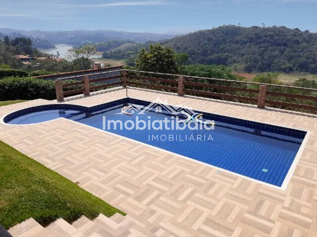Venda em Fazenda São Pedro - Igaratá