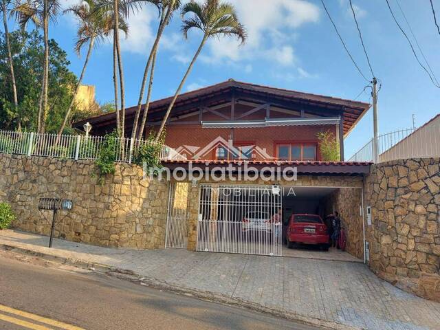#813 - Casa para Venda em Atibaia - SP