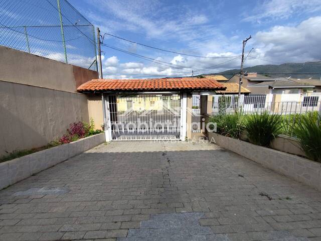 #840 - Casa para Venda em Atibaia - SP