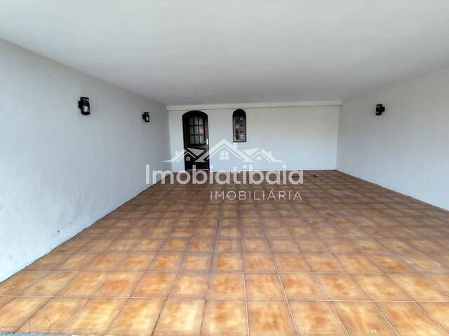 Casa para Venda em Atibaia - 4