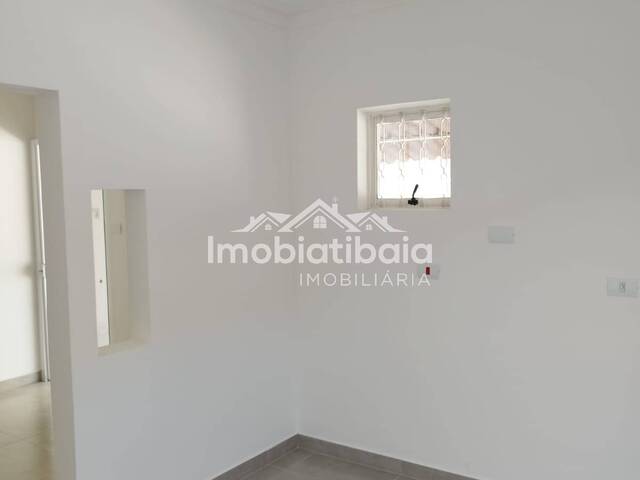 Casa para Venda em Atibaia - 4