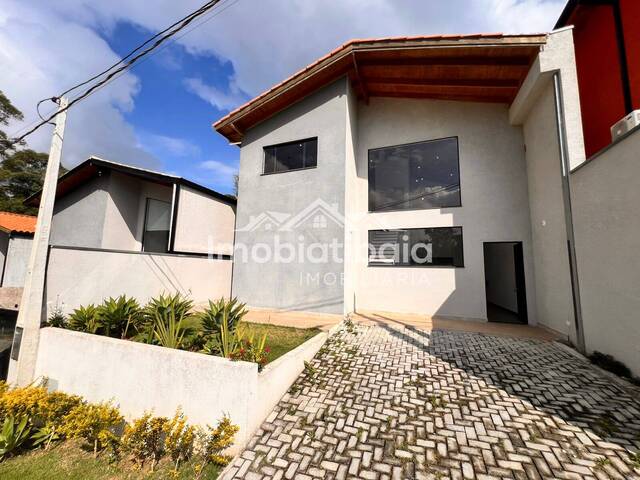 #869 - Casa em condomínio para Venda em Mairiporã - SP