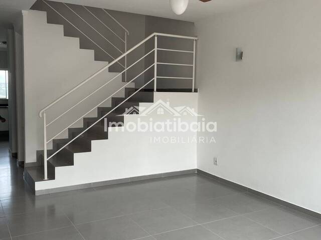 #998 - Casa para Venda em Atibaia - SP - 2