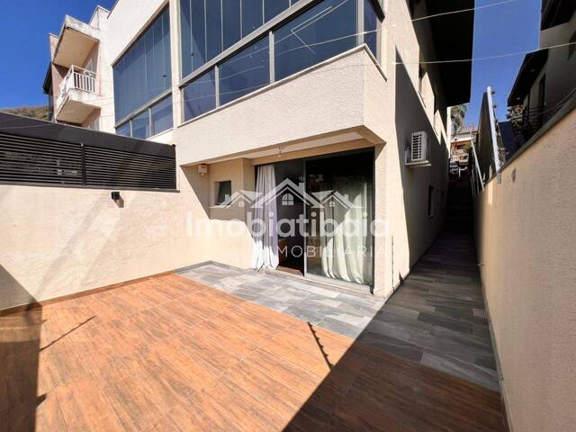 #677 - Casa para Venda em Atibaia - SP