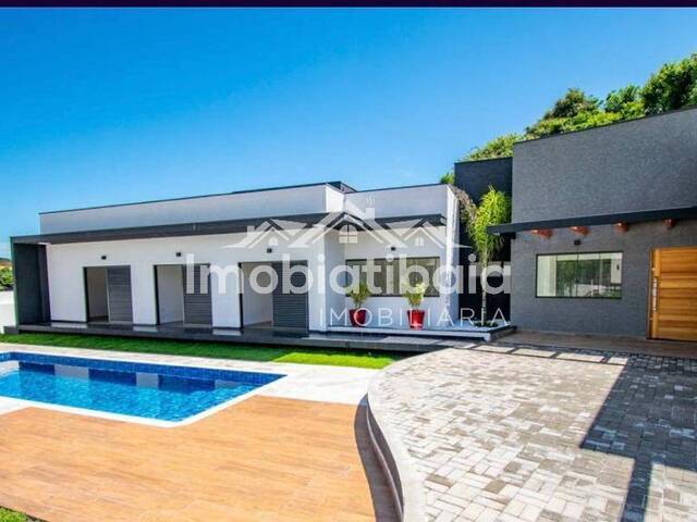 #1068 - Casa em condomínio para Venda em Atibaia - SP