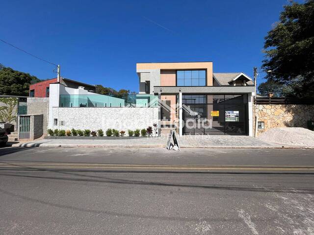 #1086 - Casa para Venda em Atibaia - SP - 2