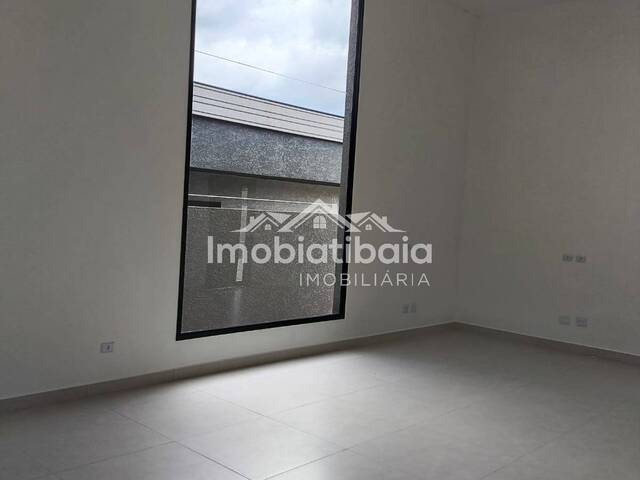 Casa para Venda em Atibaia - 5