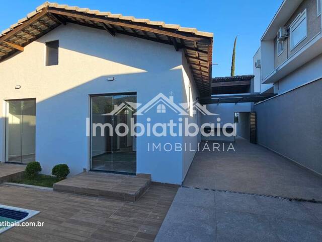 #1142 - Casa em condomínio para Venda em Atibaia - SP - 1