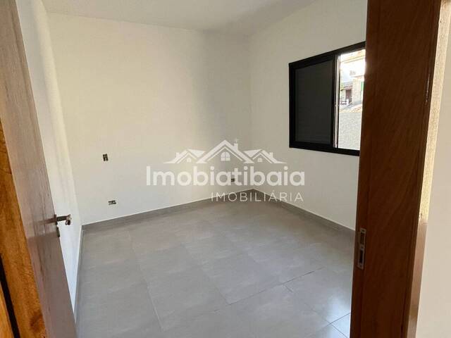 Casa para Venda em Atibaia - 5