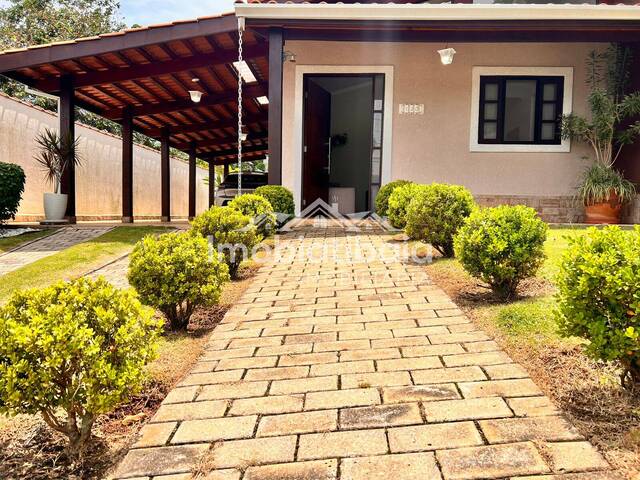 #818 - Casa em condomínio para Venda em Atibaia - SP