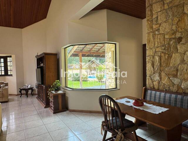 Casa para Venda em Atibaia - 5