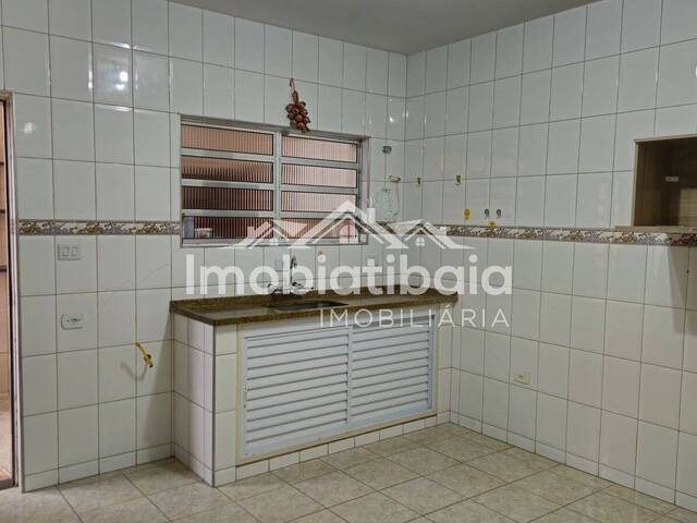 Casa para Venda em Atibaia - 4