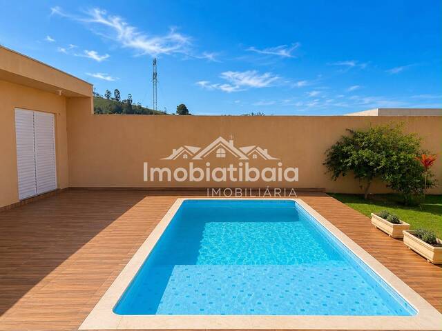 Casa para Venda em Atibaia - 2