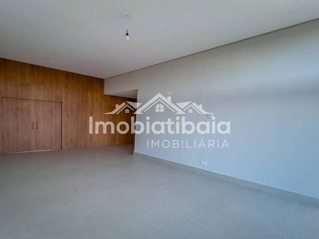 Casa para Venda em Atibaia - 5