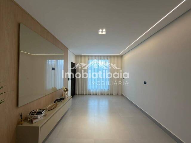 Casa para Venda em Atibaia - 3