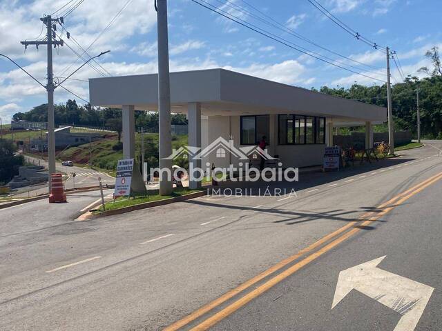 Área para Venda em Atibaia - 2