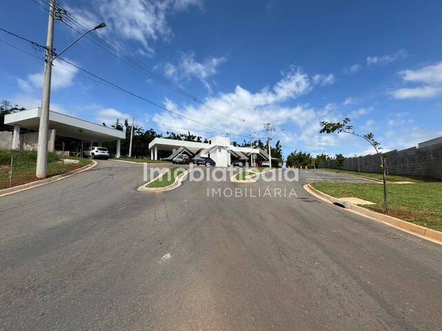 Área para Venda em Atibaia - 5