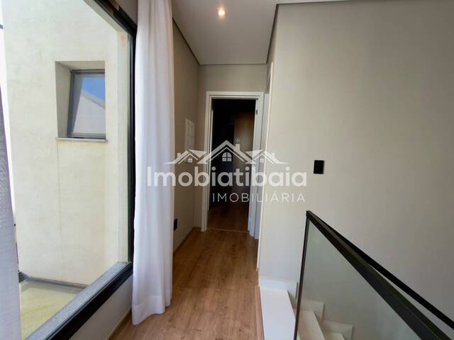 Casa para Venda em Atibaia - 3