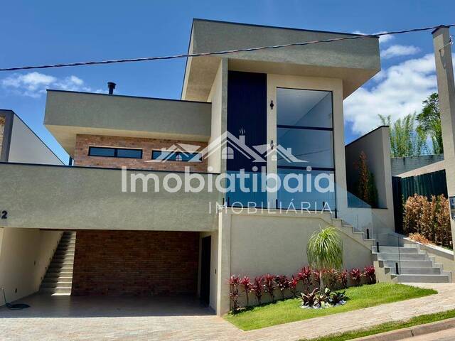 Casa para Venda em Atibaia - 2