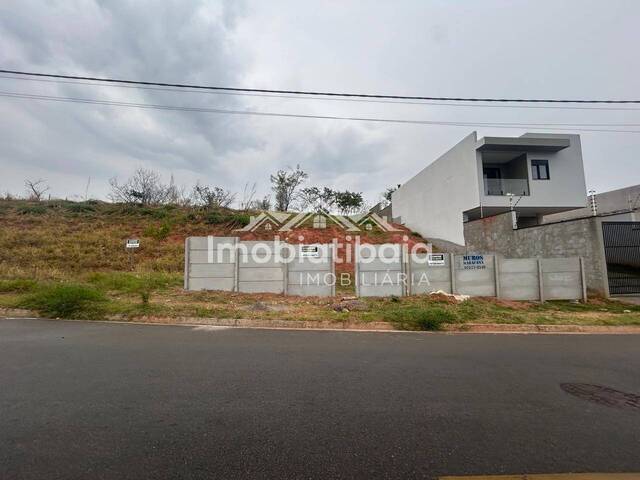 Área para Venda em Atibaia - 1