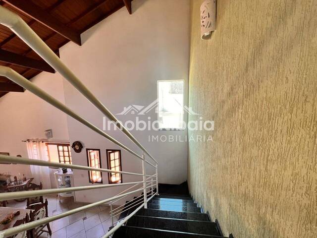 Casa para Venda em Atibaia - 2